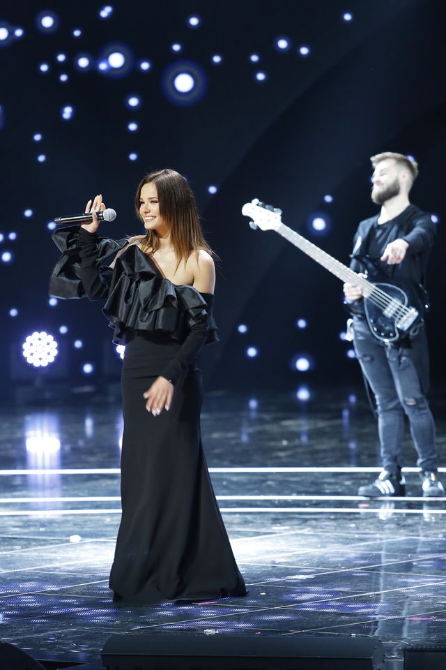 Natalia Szroder wyglądała GENIALNIE w czarnej sukni na festiwalu w Sopocie 