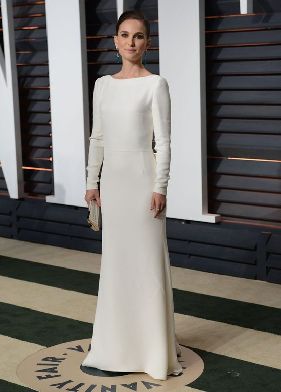 Natalie Portman uczy się paryskiego szyku