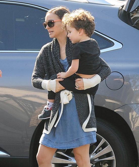 Synek Natalie Portman rośnie jak na drożdżach (FOTO)