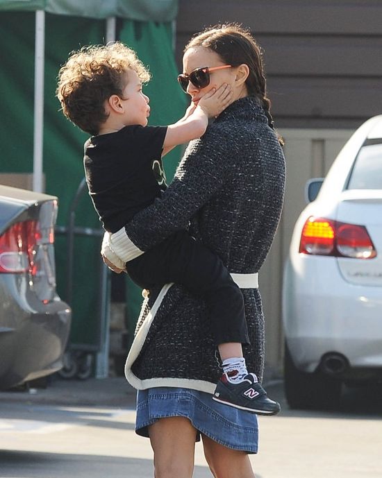 Synek Natalie Portman rośnie jak na drożdżach (FOTO)