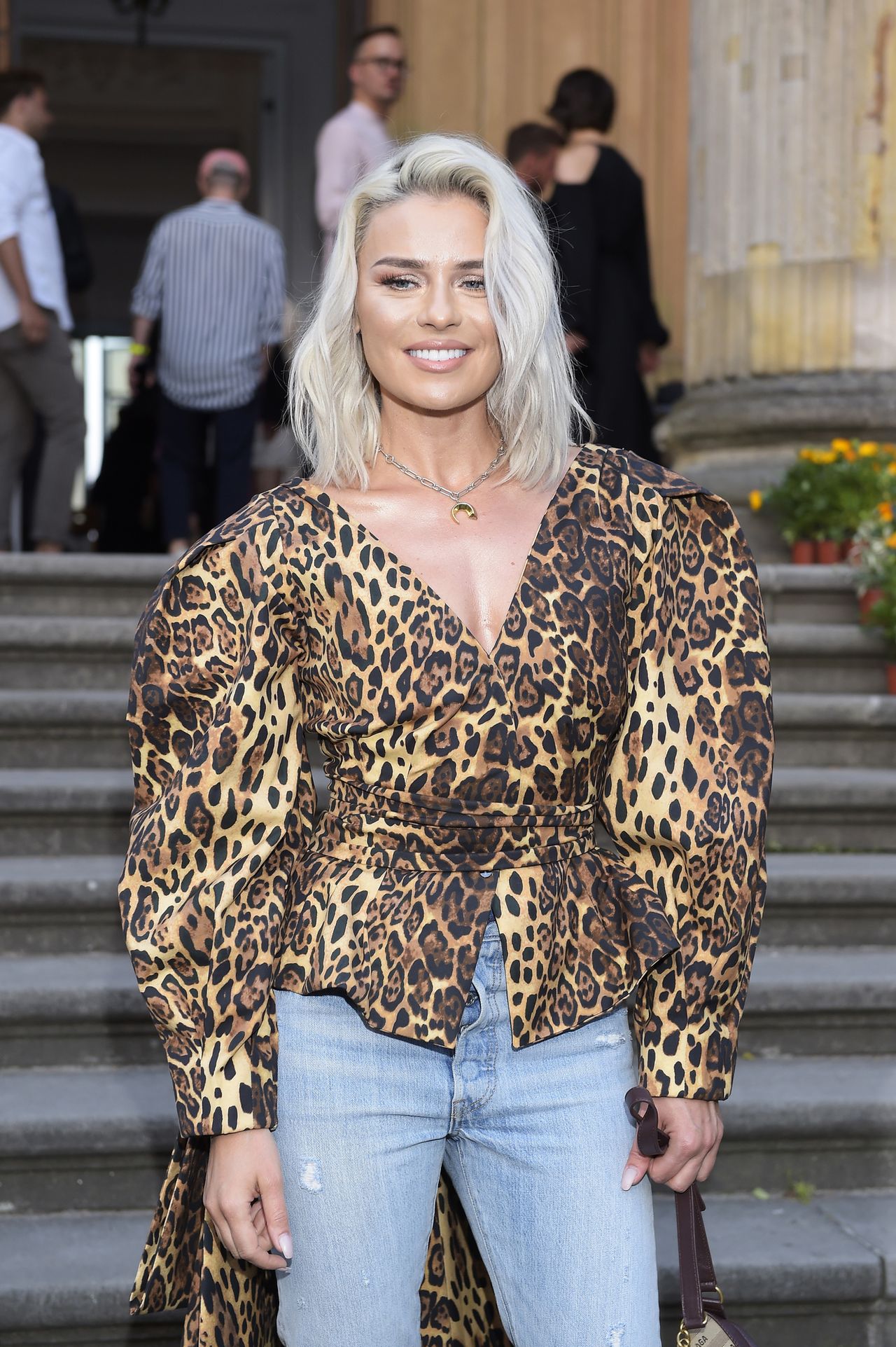 Nowe selfie Urbańskiej robi furorę przez TĘ FRYZURĘ