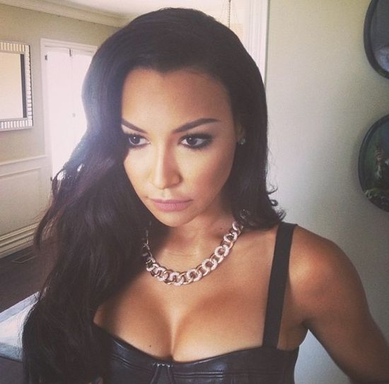 Gwiazda Glee zafundowała sobie piersi gwiazdy porno!