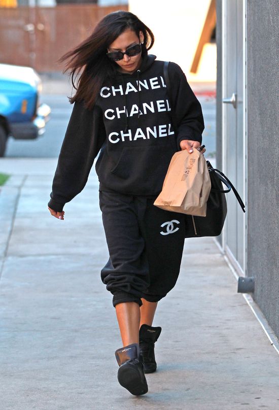 Gwiazda Glee zafundowała sobie piersi gwiazdy porno!