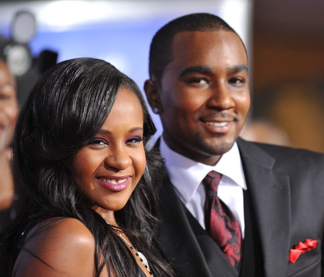 Czy Nick Gordon zdradził Bobbi w nocy, gdy się topiła?