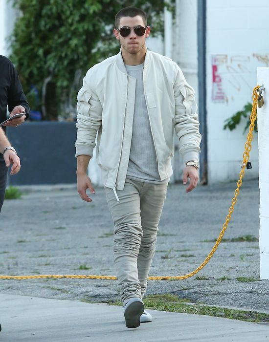 Dramat! Nick Jonas wykonał NAJGORSZĄ solówkę w historii?!