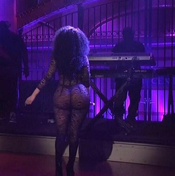 Ta gwiazda nigdy nie należała do skromnych (FOTO)