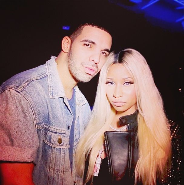 Kardashianki pozują z Nicki Minaj (FOTO)