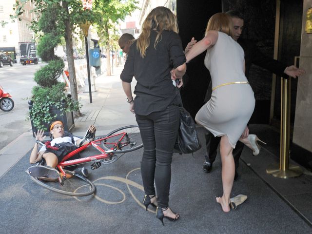 Potrącił Nicole Kidman (FOTO)