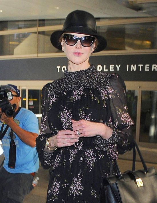 Surogatka urodzi bliźniaki Nicole Kidman?