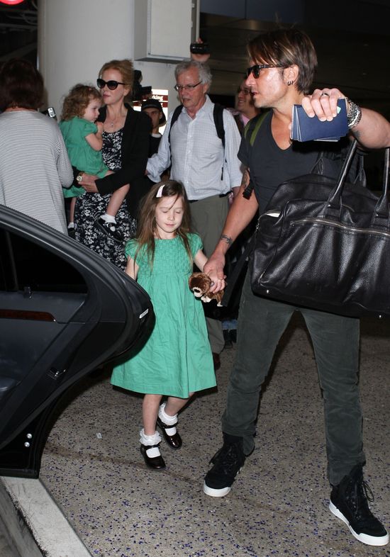 Nicole Kidman przyłapana z rodzinką (FOTO) Nicole Kidman przyłapana z rodzinką (FOTO)