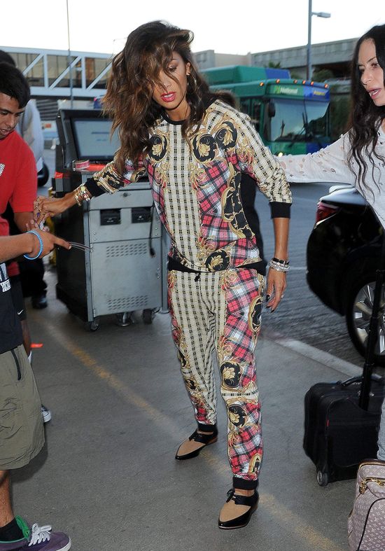 Poznajecie tę seksbombę? (FOTO) Poznajecie tę seksbombę? (FOTO)