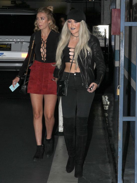 Co się stało z 15-letnią Noah Cyrus?! (FOTO) Co się stało z 15-letnią Noah Cyrus?! (FOTO)