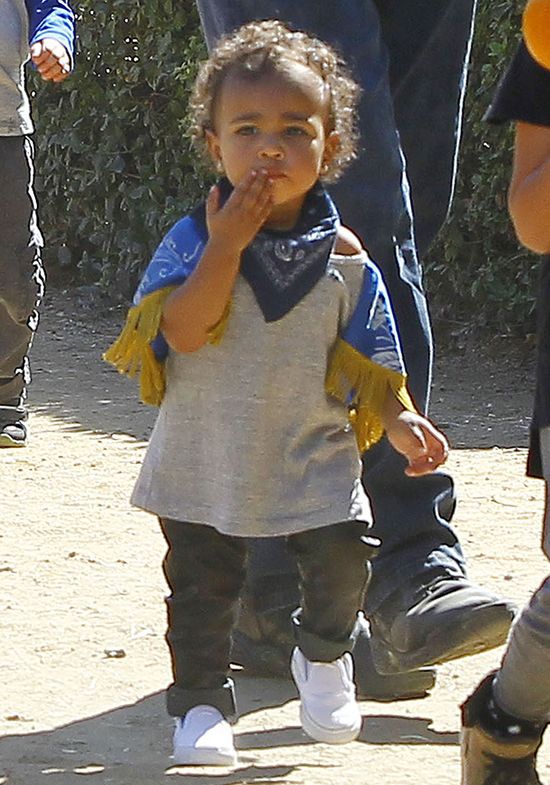 Niesamowite! Roczna dziewczyna ze sprecyzowanym gustem...