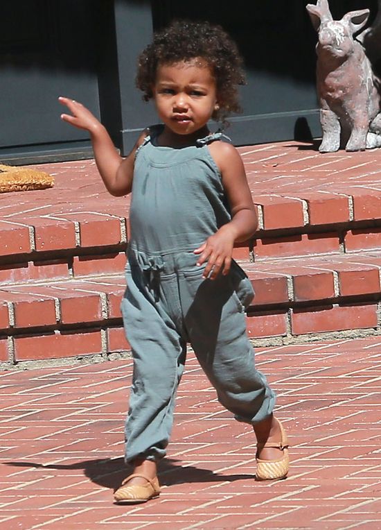 North West ma ruchy jak jej tatuś (FOTO)