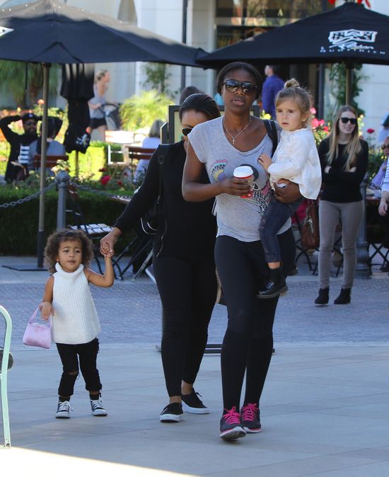 Kanye West flirtuje z nianią Nori? Kanye West flirtuje z nianią Nori?