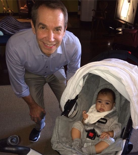 Kim Kardashian deiluje brwi Nori? (FOTO)