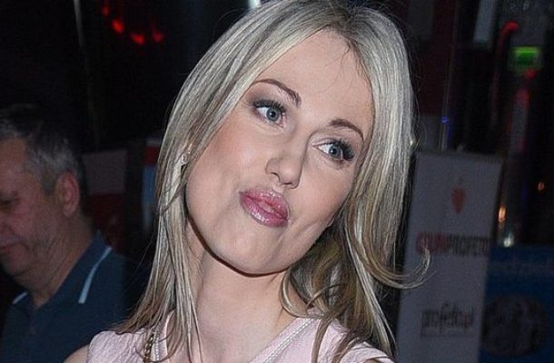 Magdalena Ogórek twierdzi, że jest wypraszana ze sklepów