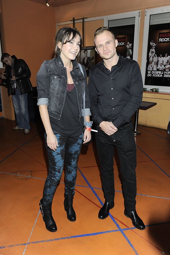 Olga Bołądź zakrywa brzuszek (FOTO)