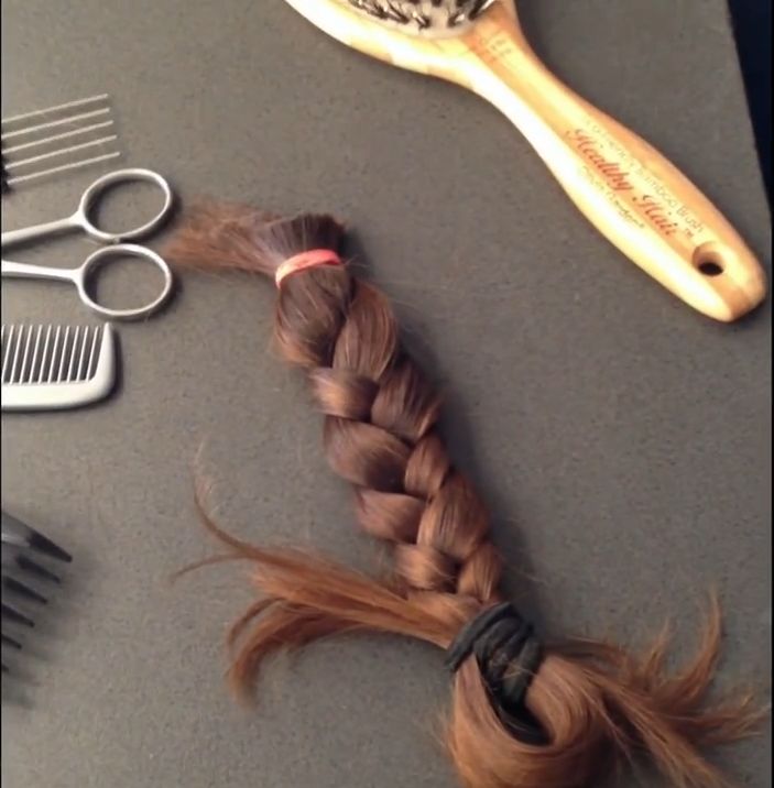 Olga Bołądź ogoliła włosy! (VIDEO)