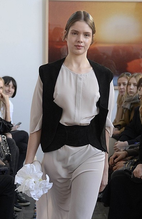 Dziewczyny z Top Model na wybiegu po przerwie (FOTO)