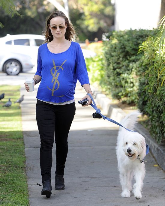 Jej brzuszek jest już naprawdę duży (FOTO)