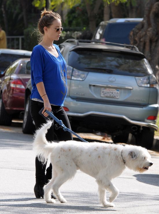 Jej brzuszek jest już naprawdę duży (FOTO)
