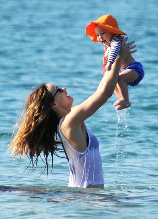 Uwierzcie na słowo - kilka miesięcy temu urodziła synka! 