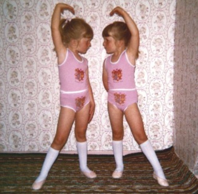 Oto Jo i Kerry Burton - bliżniaczki uzależnione od operacji