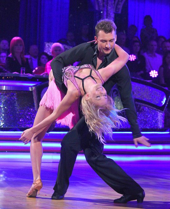 Joanna Opozda pozuje do lipcowego Cosmopolitan (Instagram) Joanna Opozda pozuje do lipcowego Cosmopolitan (Instagram)