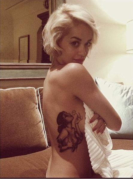 Cara Delevinge i Rita Ora zrobiły sobie tatuaże (FOTO)