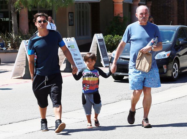 Mały Flynn Bloom to wykapany tata (FOTO)