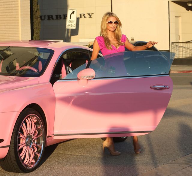 Paris Hilton jak lalka Barbie (FOTO) Paris Hilton jak lalka Barbie (FOTO)