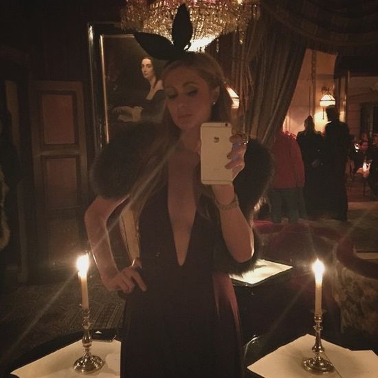  W wieku 33 lat zdecydowała się na powiększenie piersi?