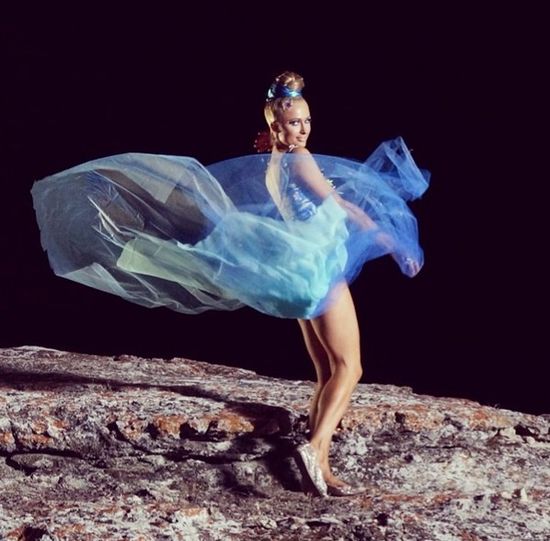 Paris Hilton wypuściła kolejny (k)hit (VIDEO)