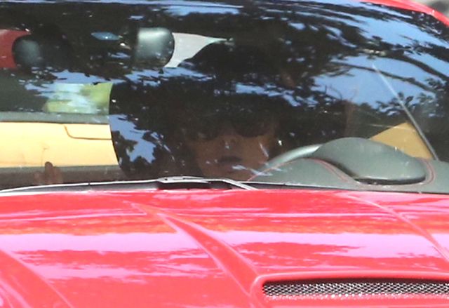 Paris Hilton pali marihuanę