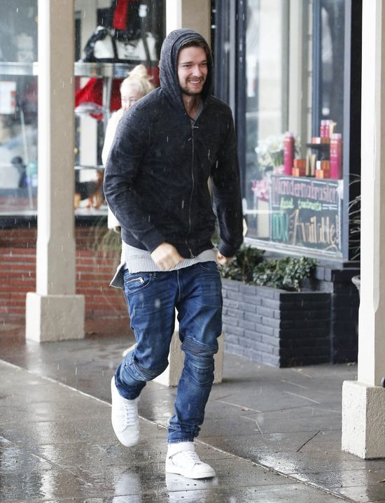 Chłopak Miley Cyrus potrafi się dla niej poświęcić (FOTO)