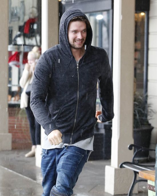 Chłopak Miley Cyrus potrafi się dla niej poświęcić (FOTO)