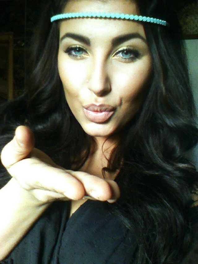 Patrycja Pająk maluje obrazy (FOTO)