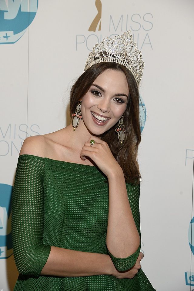 Komu Paulina Krupińska odda koronę Miss? (FOTO)