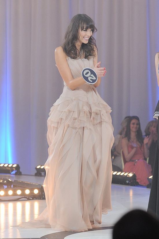 Paulina Krupińska w takiej samej sukience, jak Bachleda 