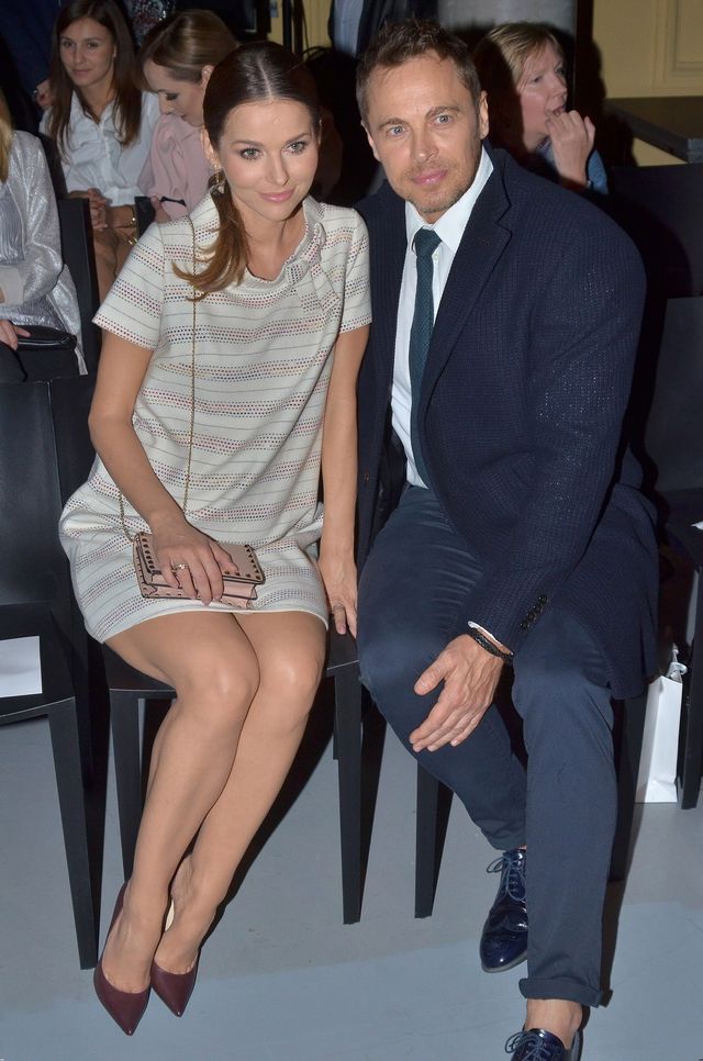 Paulina Sykut z mężem i córką na zimowym spacerze (Insta) Paulina Sykut z mężem i córką na zimowym spacerze (Insta)