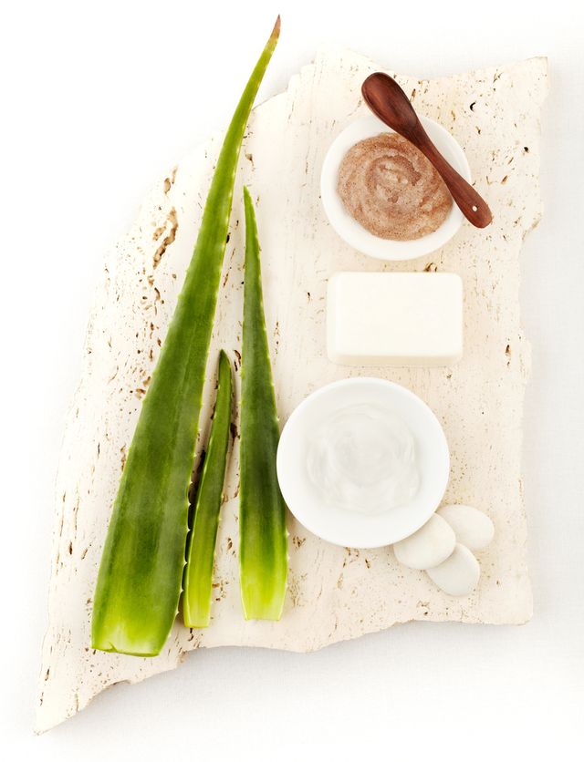 Domowy peeling ust - tani, szybki i skuteczny sposób na pielęgnację warg