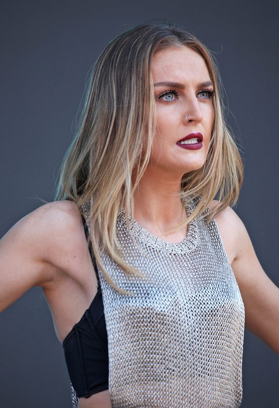 Perrie Edwards mówi, jak żyć, gdy facet złamał ci serce