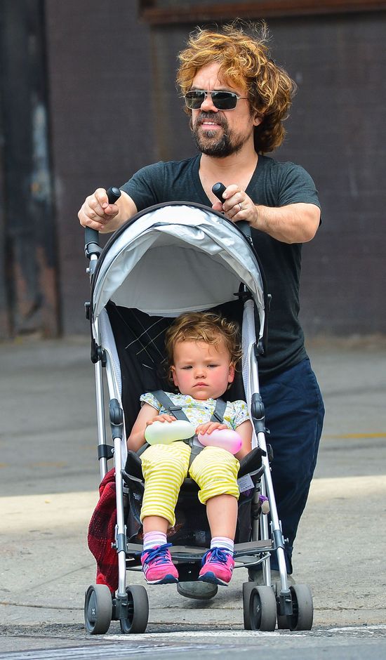 Peter Dinklage, gwiazdor Gry o tron z córeczką (FOTO)