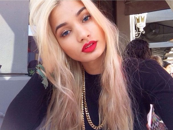 Kayne West chce z niej zrobić drugą Rihannę (FOTO+VIDEO)