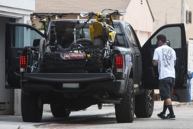 Pink z rodziną jadą na wakacje (FOTO)