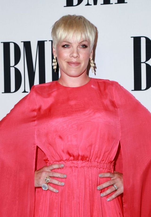 NIGDY więcej tego NIE RÓB! Alarm na Instagramie Pink (ZDJĘCIE)