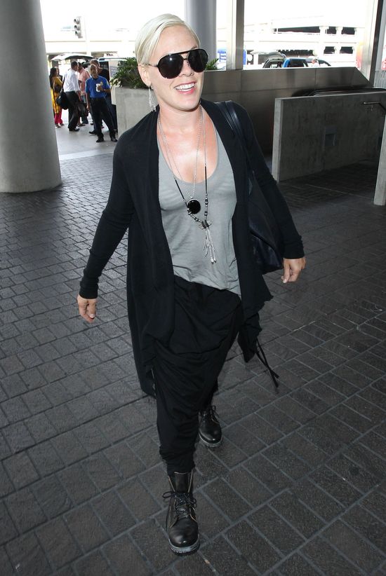 Widać już ciążowy brzuszek Pink? (FOTO)