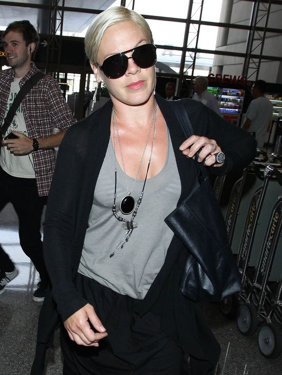 Widać już ciążowy brzuszek Pink? (FOTO)