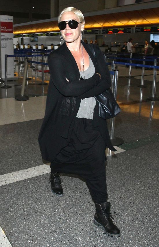 Widać już ciążowy brzuszek Pink? (FOTO)